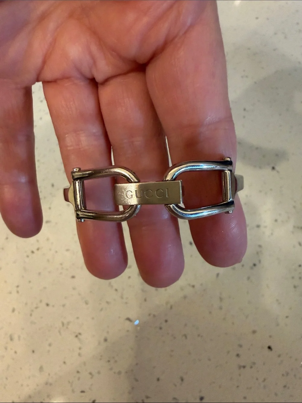 Gucci Silver Bracelet Watch with Iridescent Pink Mother-of-Pearl Dial